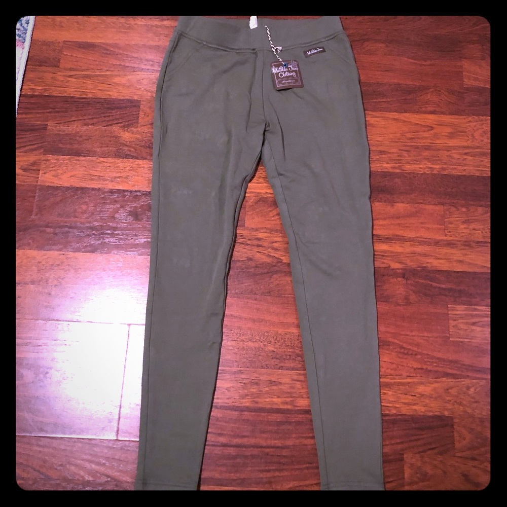 NWT Matilda Jane Legging